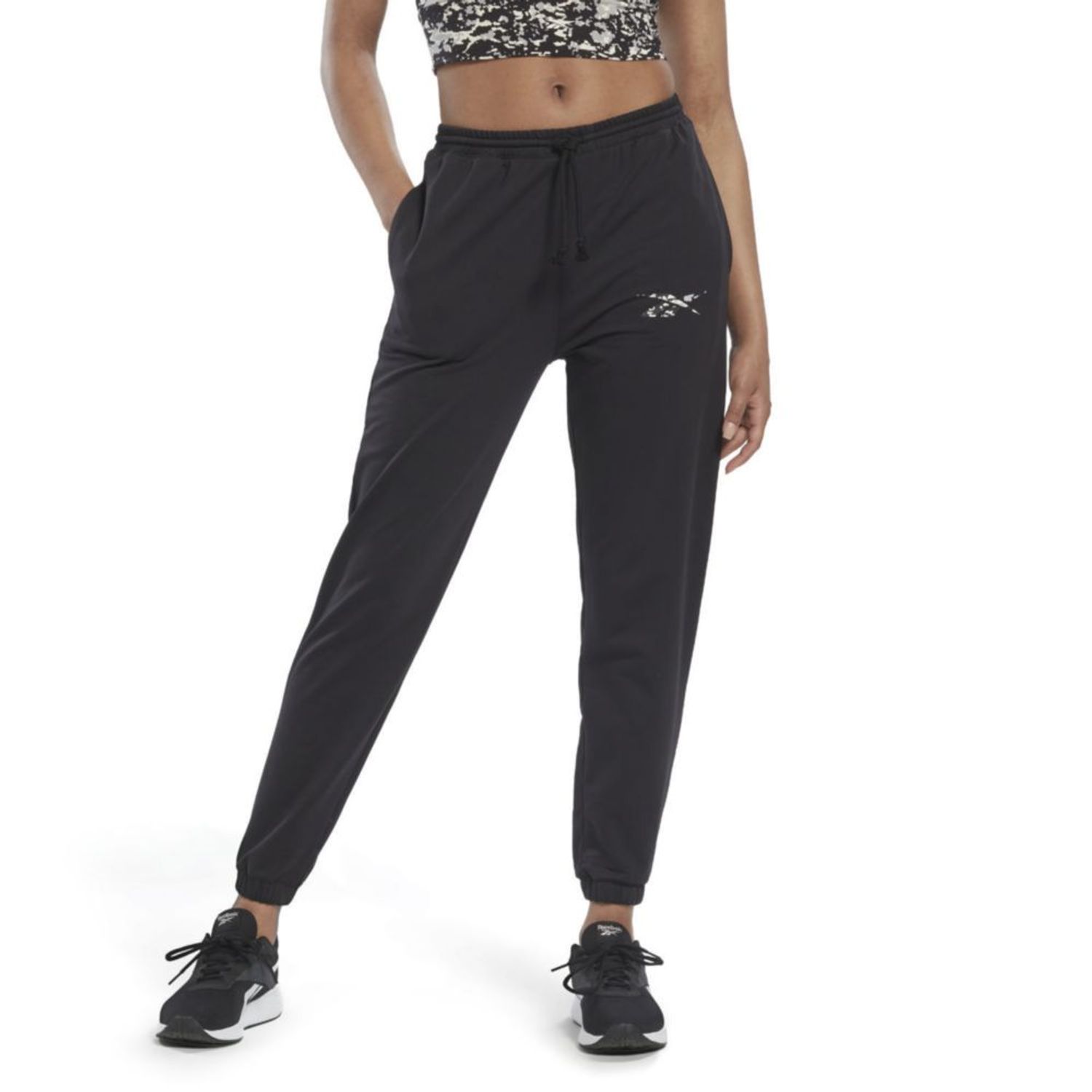Pantalón Deportivo para Mujer Reebok Modern Safari Jogger Negro | Oechsle.pe -