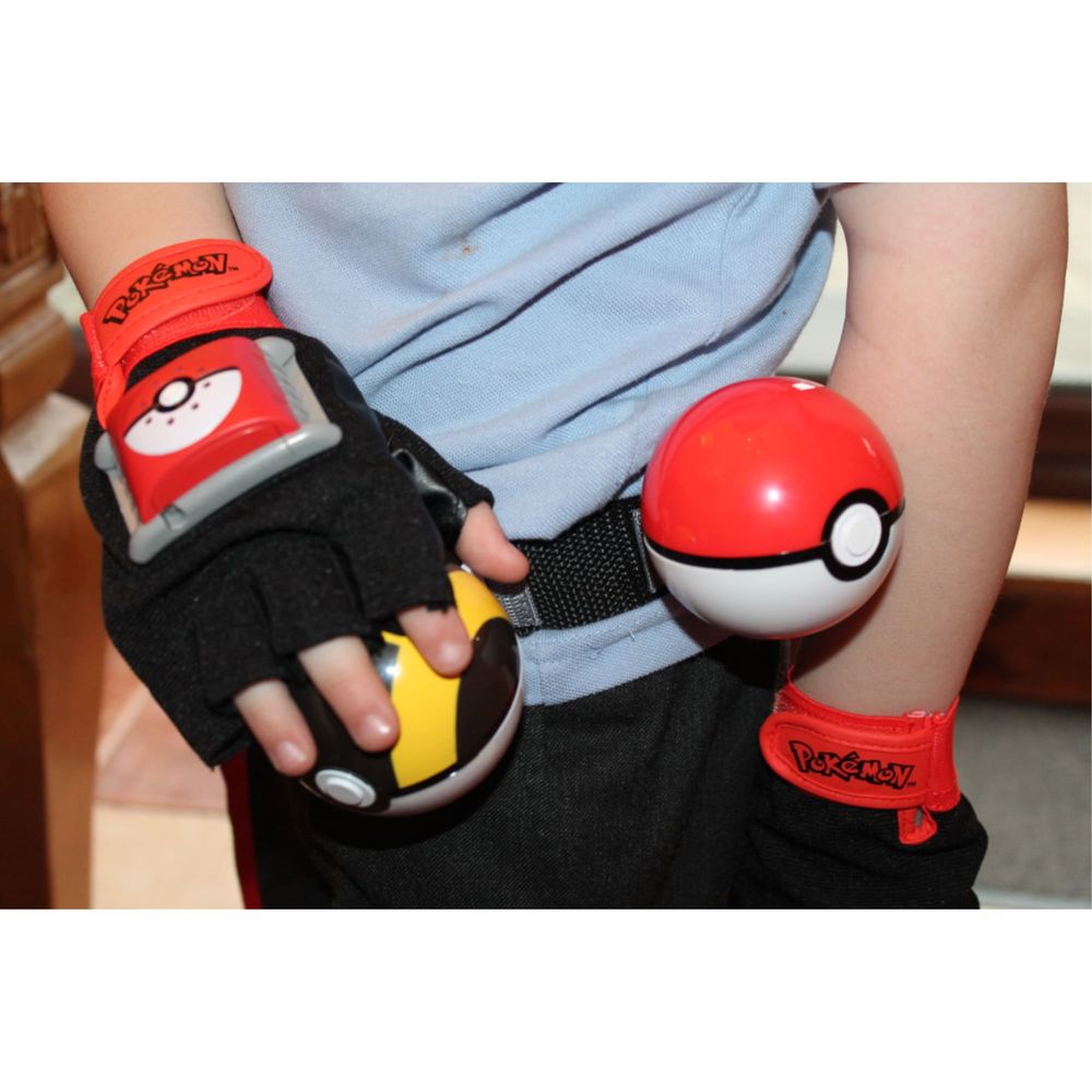 Set POKEMON Cinturon Pokeball Figura Pok mon Pikachu 95283 Surtido