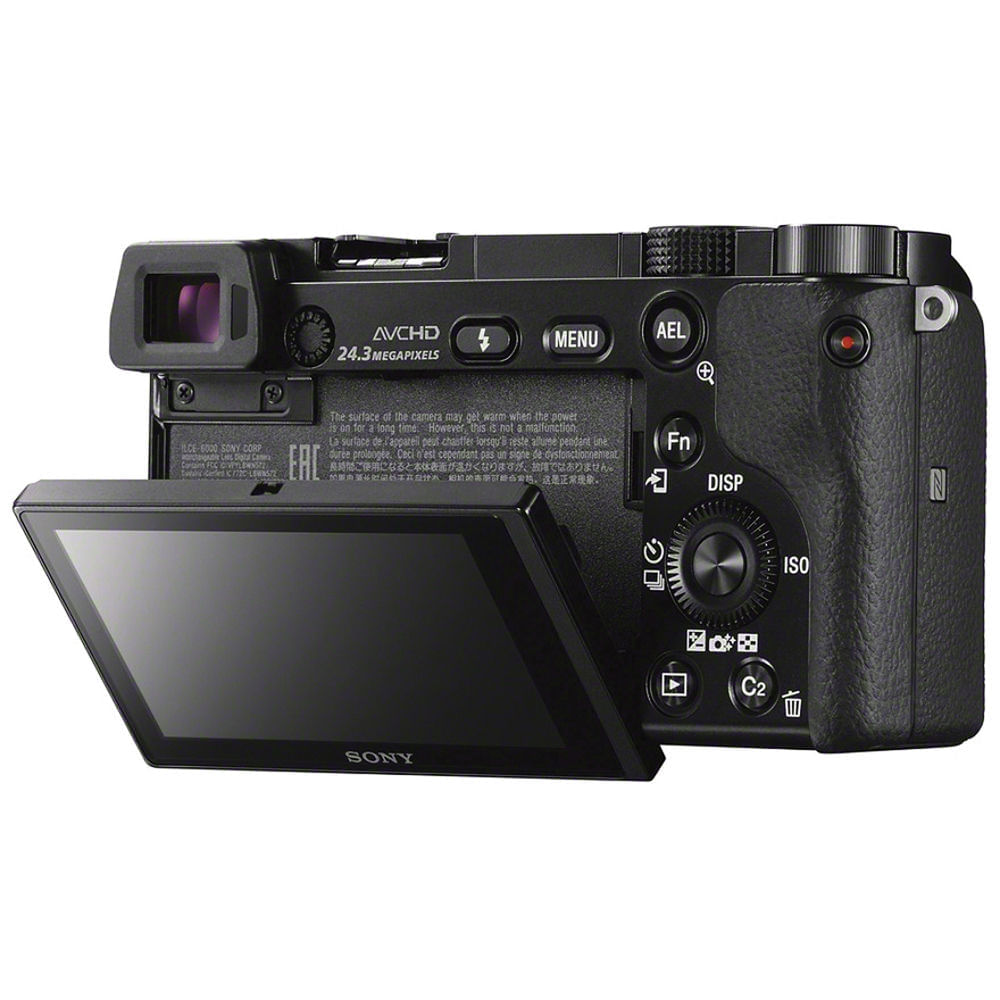Esta cámara sin espejo Sony A6000 de 24 MP viene con dos objetivos y cuesta  menos de 650€