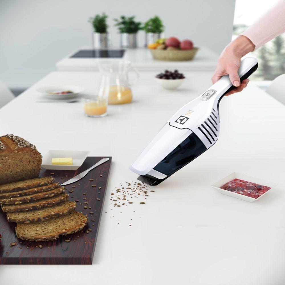 Electrolux Aspiradora ERG21 Blanco | Oechsle.pe - Oechsle