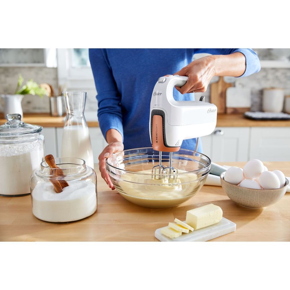 Oster Hand Mixer with Heatsoft Technology