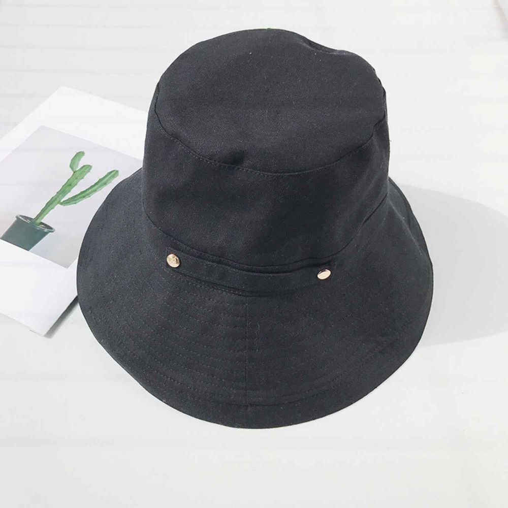 Bucket Hat Fei Fei Lili Negro