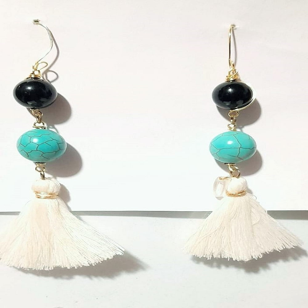 Aretes Zarcillos Largos Piedras Negras turquezas y Borlas