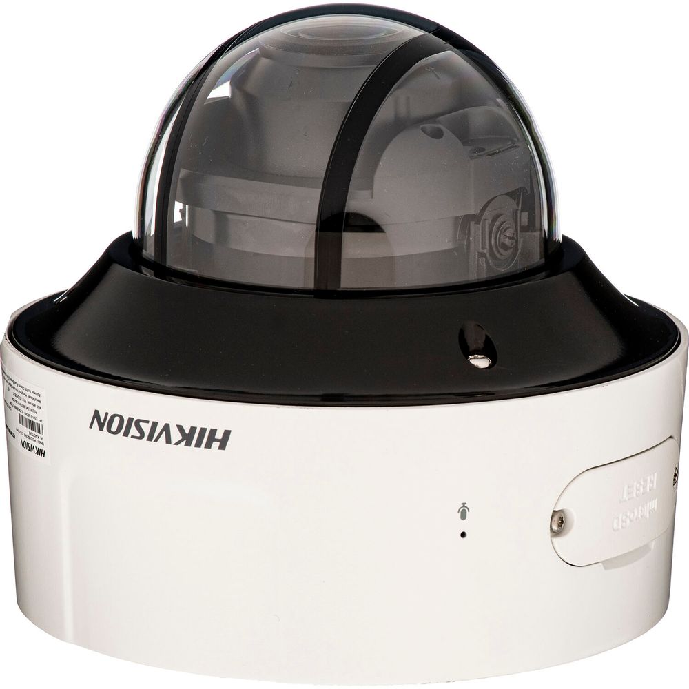 Cámara Domo de Red para Exteriores Hikvision Acusense Pci D18Z2Hs de 8Mp con Visión Nocturna y Lente