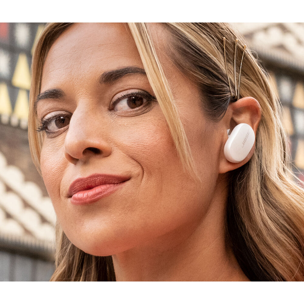 Bose QuietComfort cancelando a los auriculares inalámbricos inalámbricos  verdaderos (sagrado)