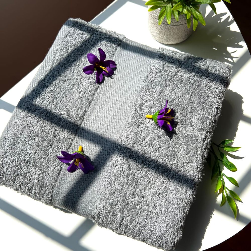 Toalla Mediana 120 x 60 Multitoallas Plomo de 450 Gr