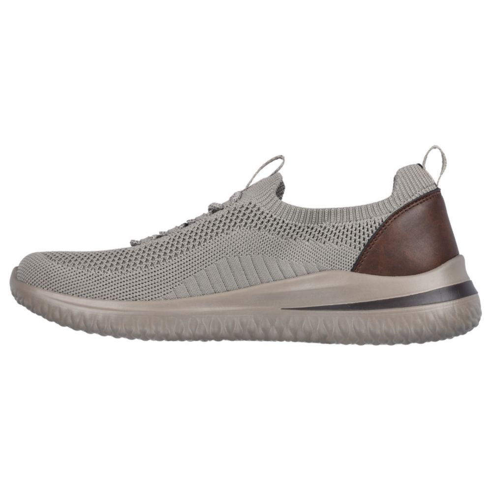 Zapatos skechers 2024 hombre 2019 lima