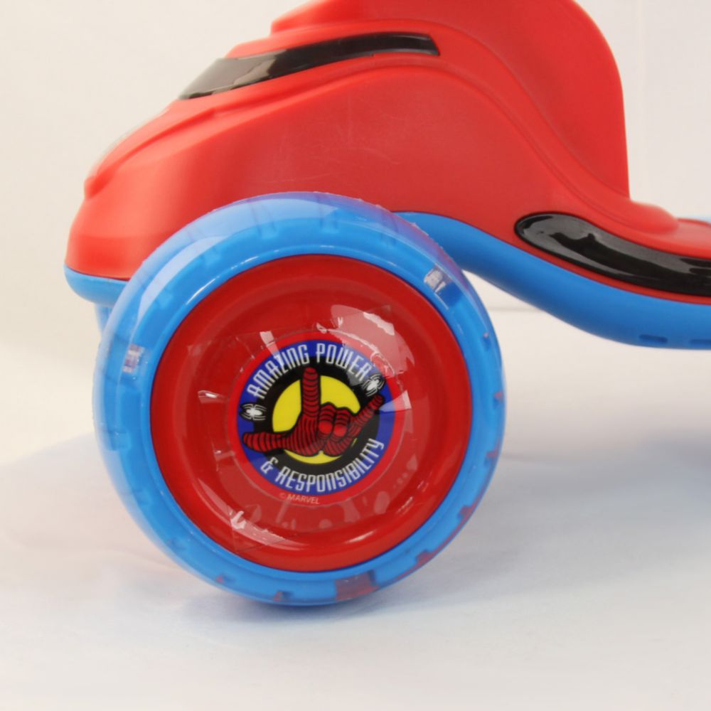 Marvel Spider-Man 3-Wheel Tri-Scooter