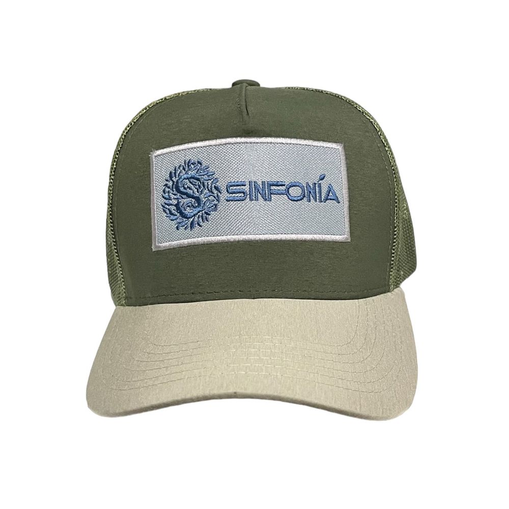 Gorro Sinfonia Con Malla Parche con Logo Uv-UPF50 Verde y Beige