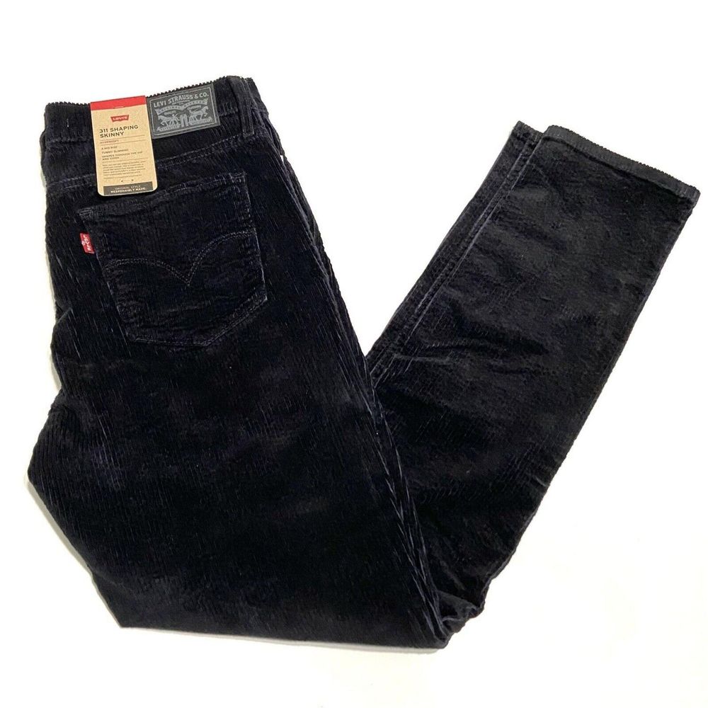 Jean Levis para Mujer 311 Shaping Skinny Corduroy Color Negro
