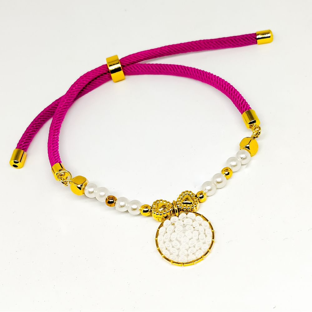Pulsera de Perlas y Dije con Extensión Ajustable Marialu Creaciones