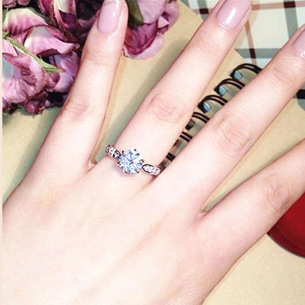 Anillo de Compromiso Aro Alianza Bañado en Oro 18K  San Valentín Genieka Imperial Talla 7