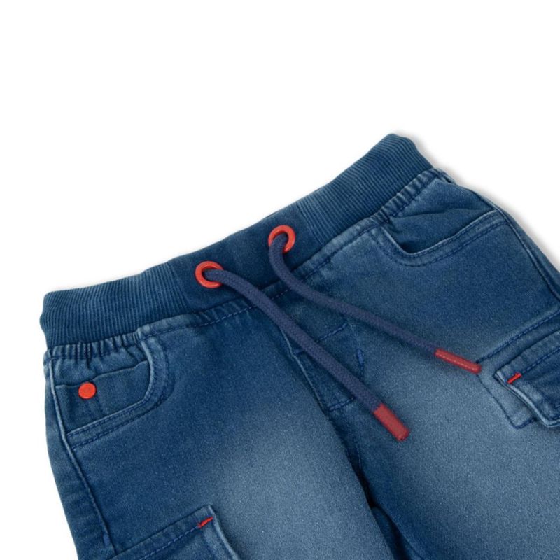 2596198