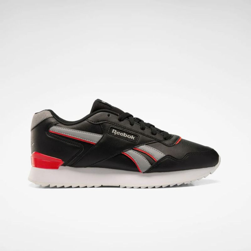 Zapatillas urbanas hombre Reebok en oferta Oechsle.pe