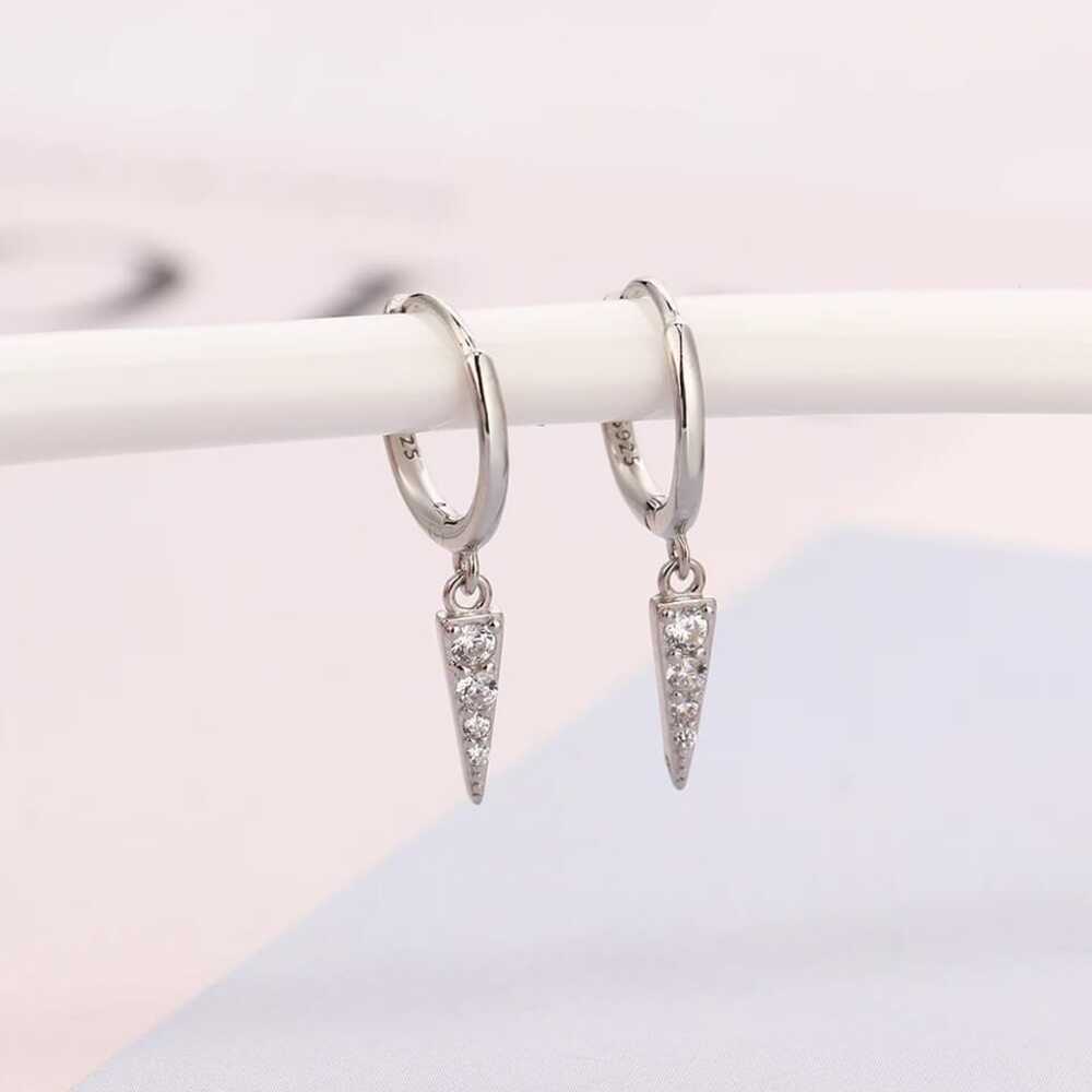 Aretes de Plata 925 Bañado en Oro 18k Modelo Huggies Stewart Plata