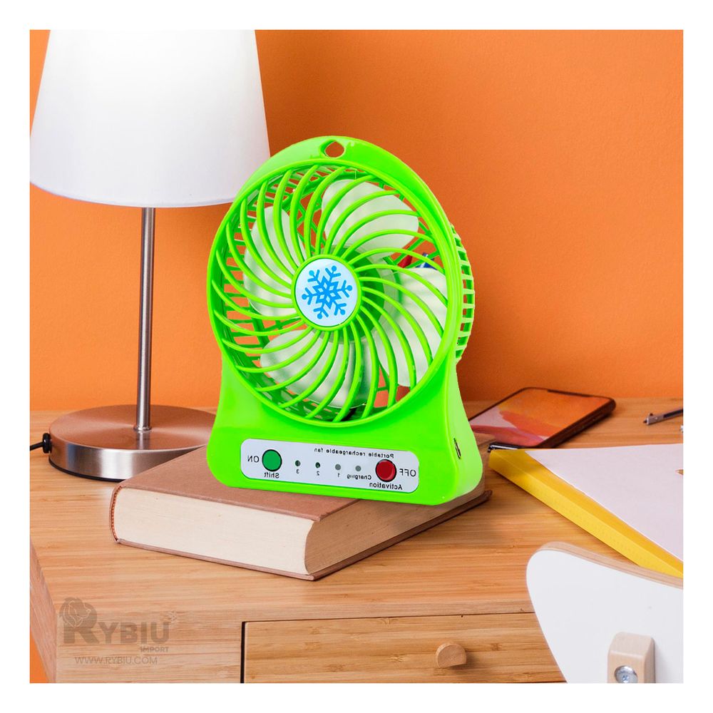 Mini Ventilador con Estilo Moderno y Fresco Verde Y+Stickers