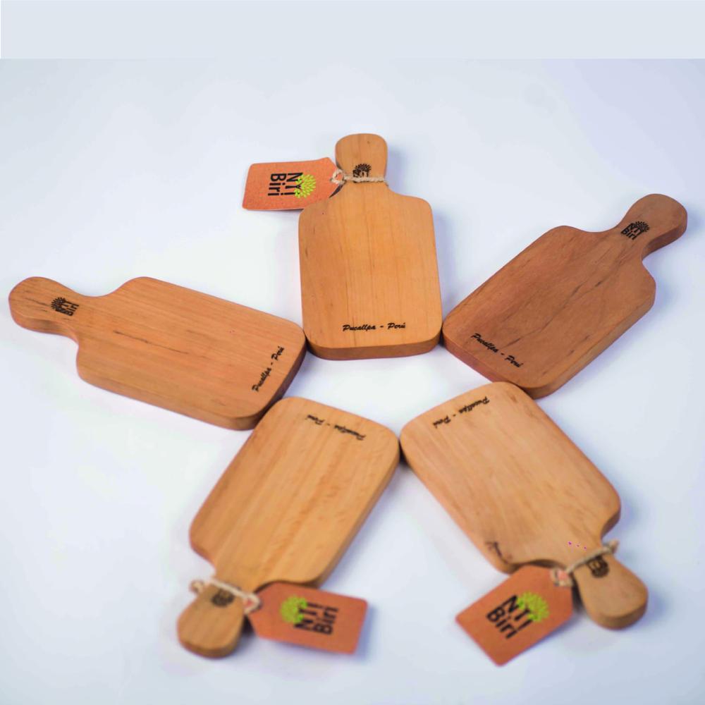 Set de Tablas Mini Queseras de la Especie Capirona y Quillobordón. Set de Tablas Mini Queseras de la Especie Capirona y Quillobordón.