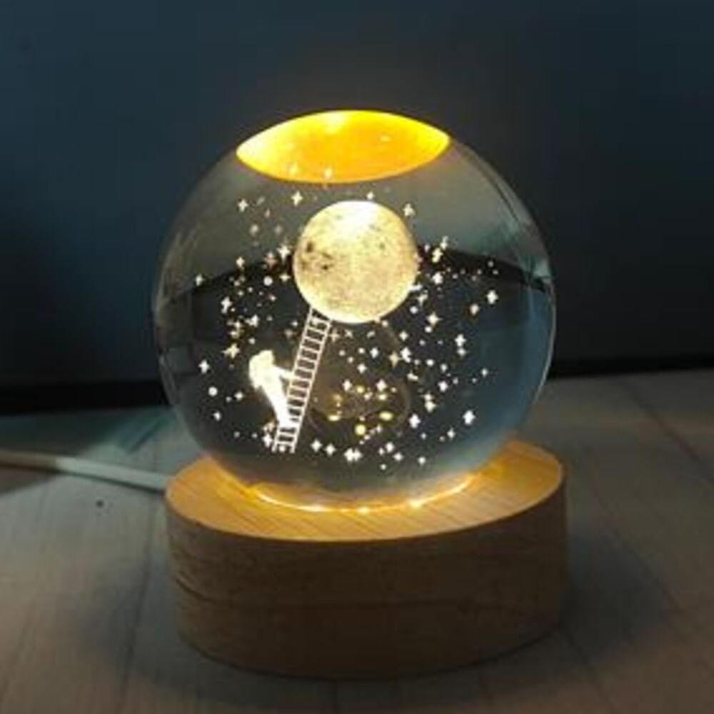 Lámpara 3D Esfera de Cristal 6cm Hombre Subiendo a la Luna con caja para pilas