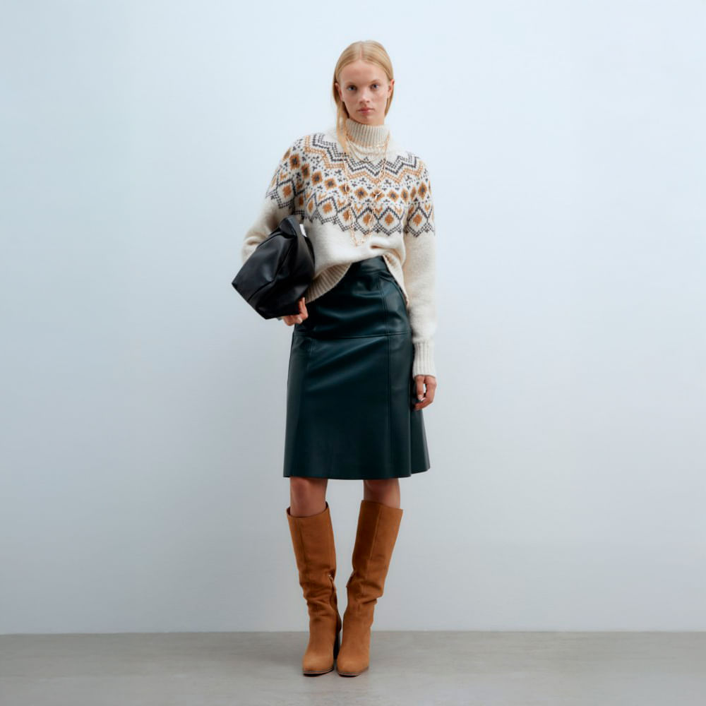 2800601_10 2800601_10