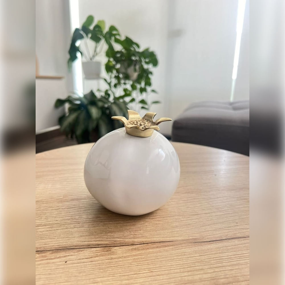 Adorno Fruta Granada Decorativa 10x10x11 cm