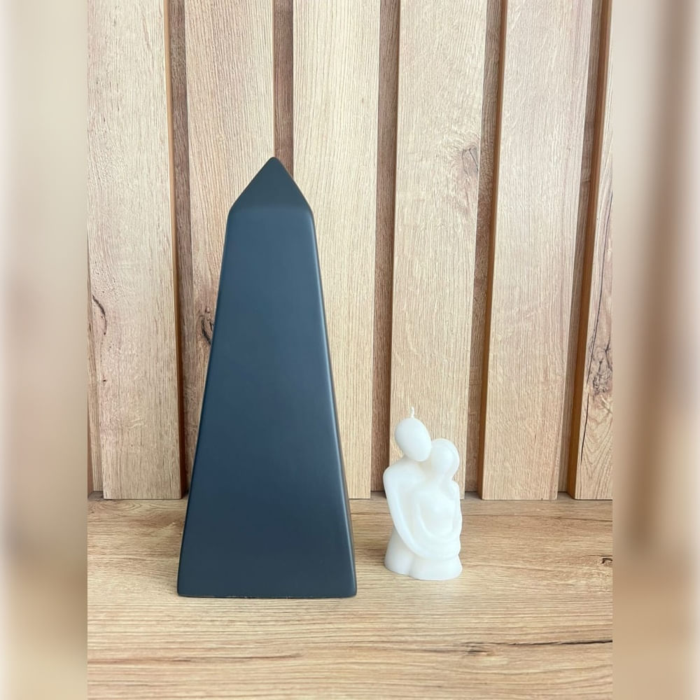 Adorno Obelisco Decorativo 12x12x29 cm