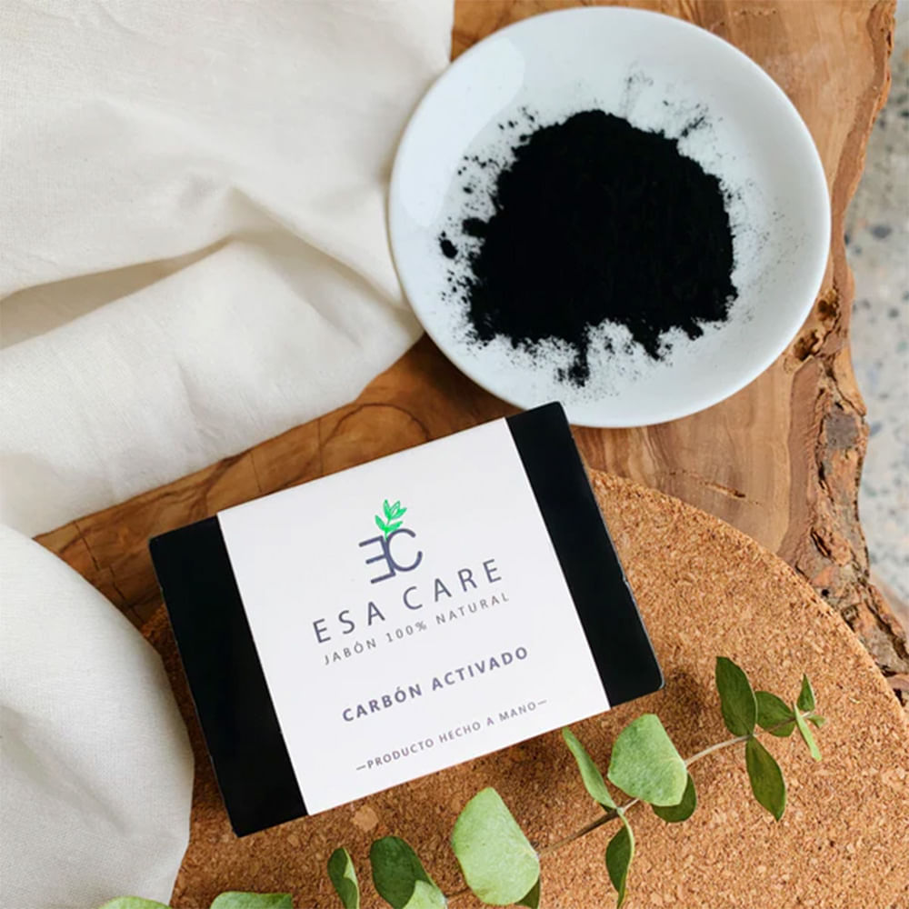 Jabón de Carbón Activado Esacare