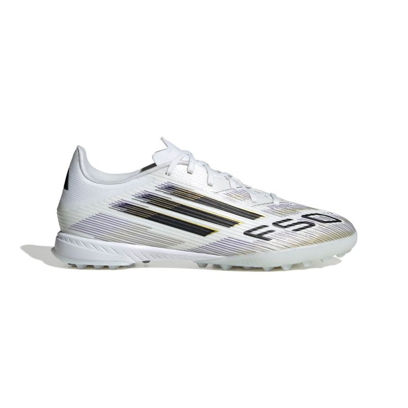 Zapatillas de fútbol Adidas en oferta | Oechsle.pe