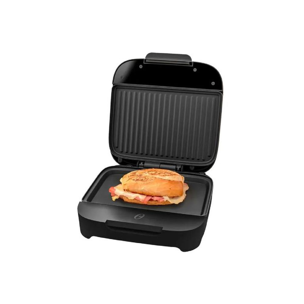 Sandwichera Oster compacta con platos hondos CKSTSM400 053 Sandwichera Oster compacta con platos hondos CKSTSM400 053