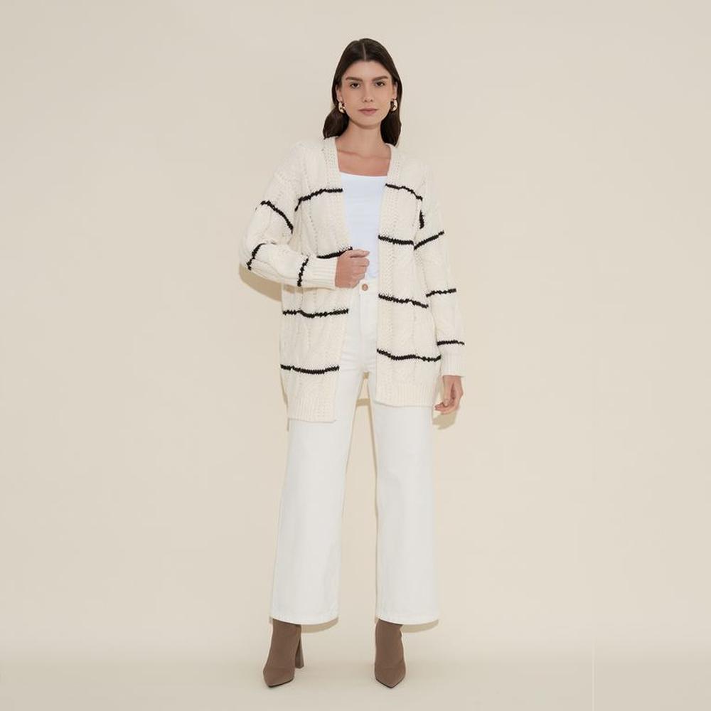 Camila Viali Chompa Flaviana S Blanco 1 Camila Viali Chompa Flaviana S Blanco 1