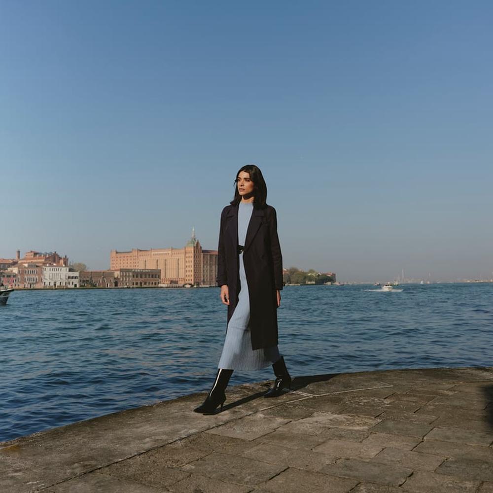 Camila Viali New Trench Coat L Azul Camila Viali New Trench Coat L Azul