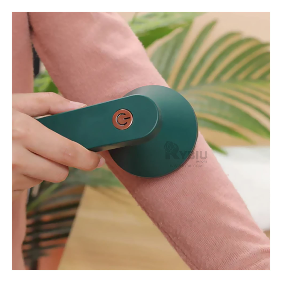 Removedor Recargable para Pelusillas Verde Y+Papel de Regalo