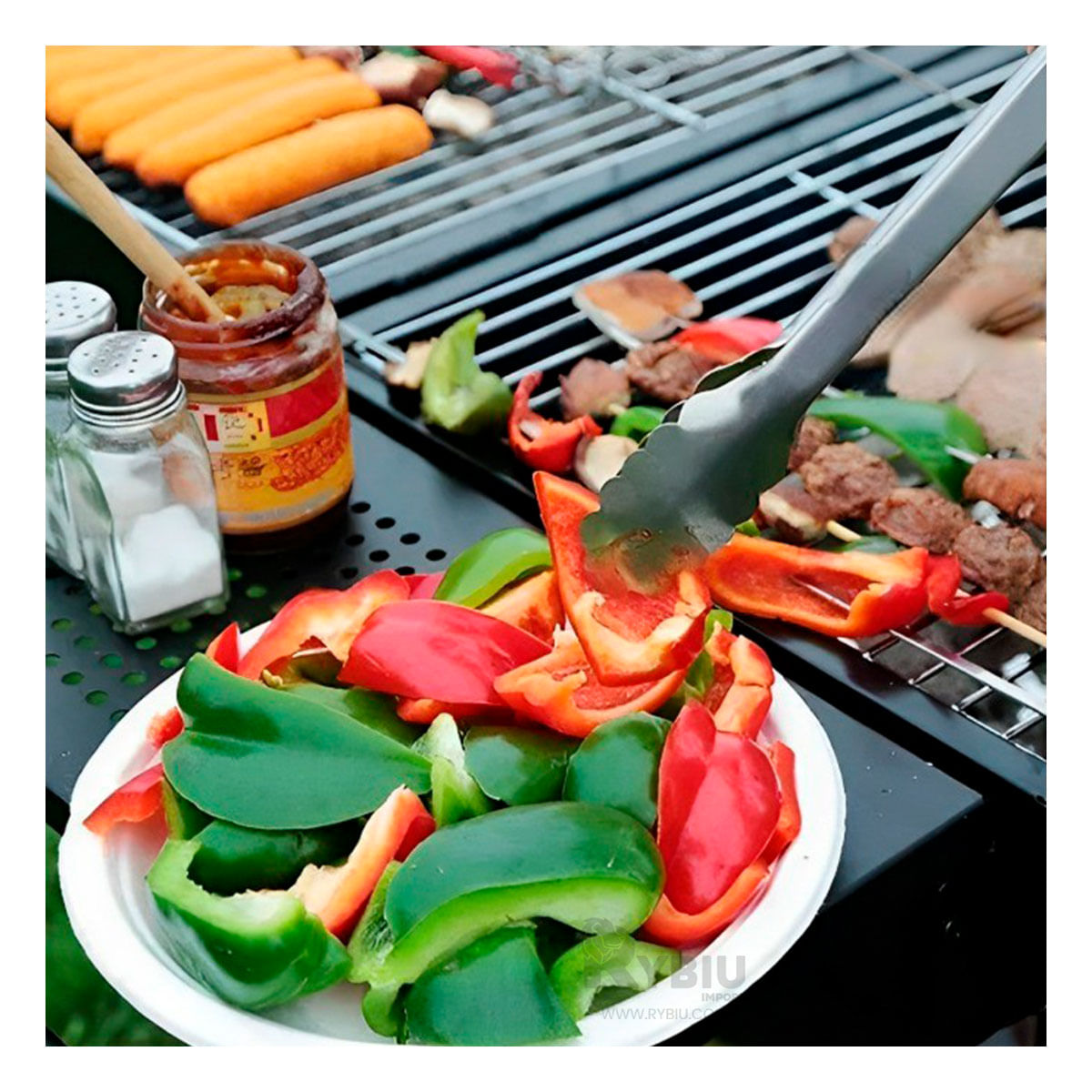 Pinza Minimalista Moderna de Color Plateado