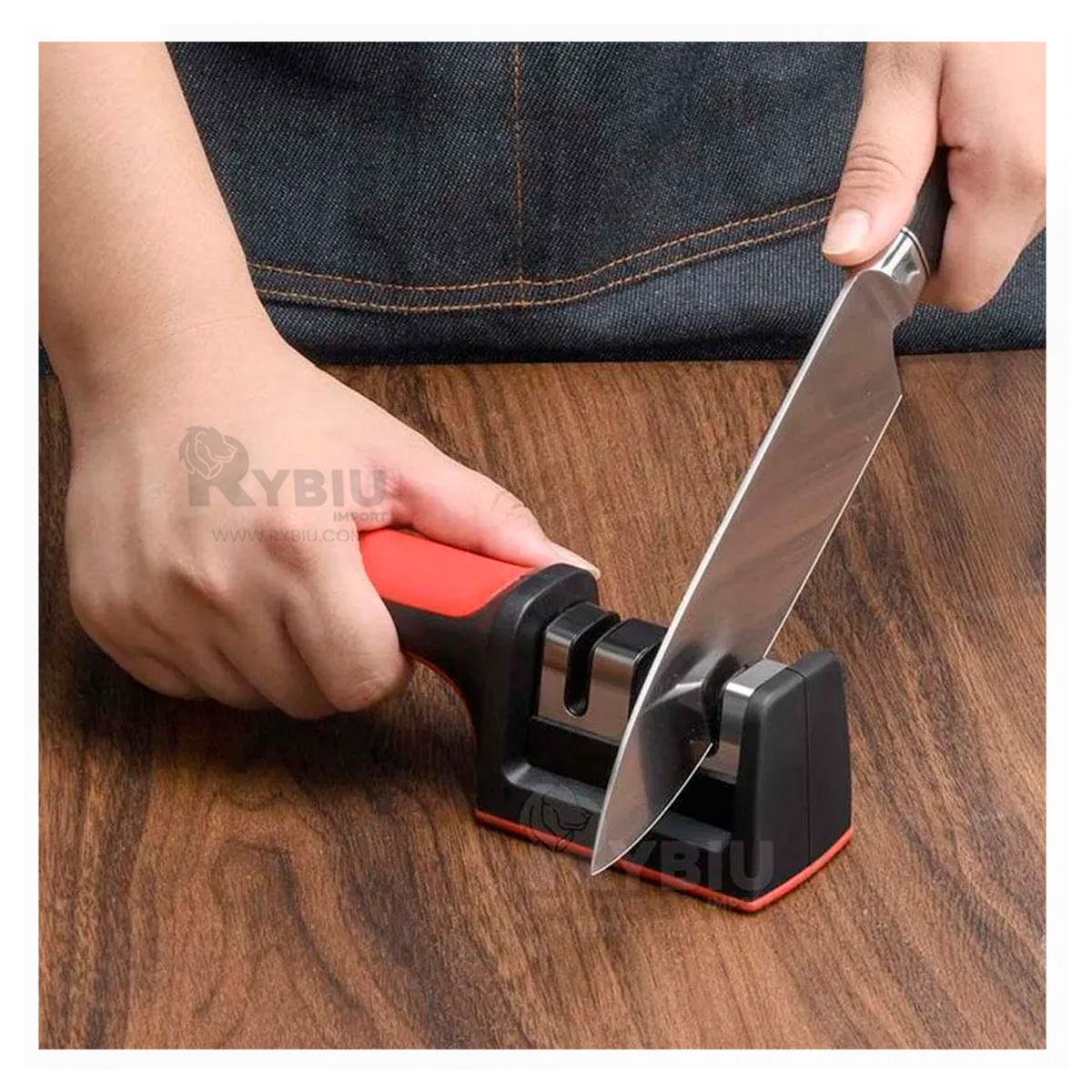 Afilador Practico en Color Rojo Y+Stickers