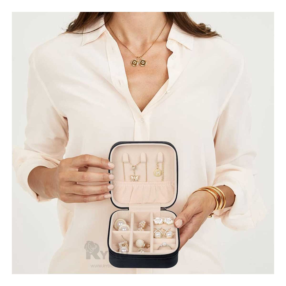 Mini Joyero Portatil Ligero en Color Negro