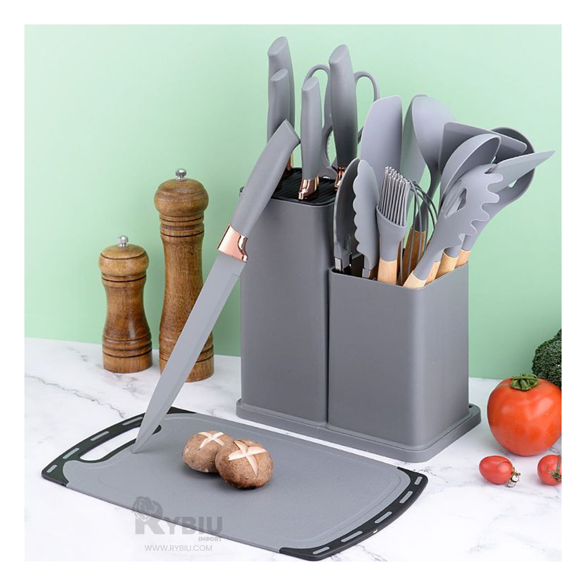 Set de Utensilios de Cocina en Color Plomo Y+Stickers