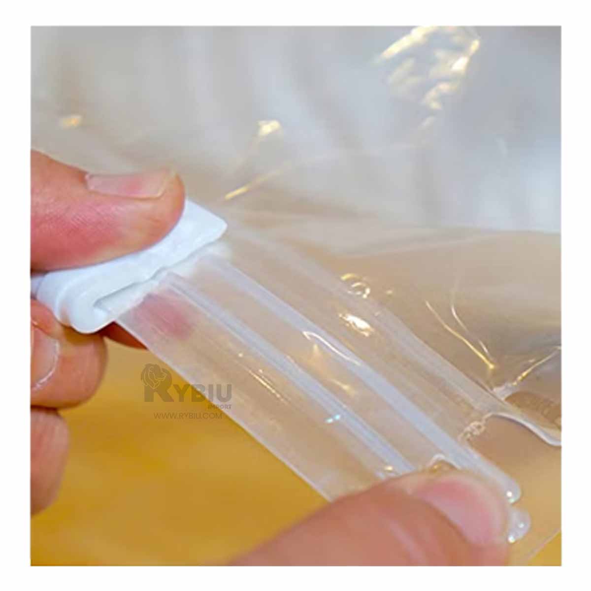 Bolsa Practica con Cremallera en Tono Naranja Y+Agendita