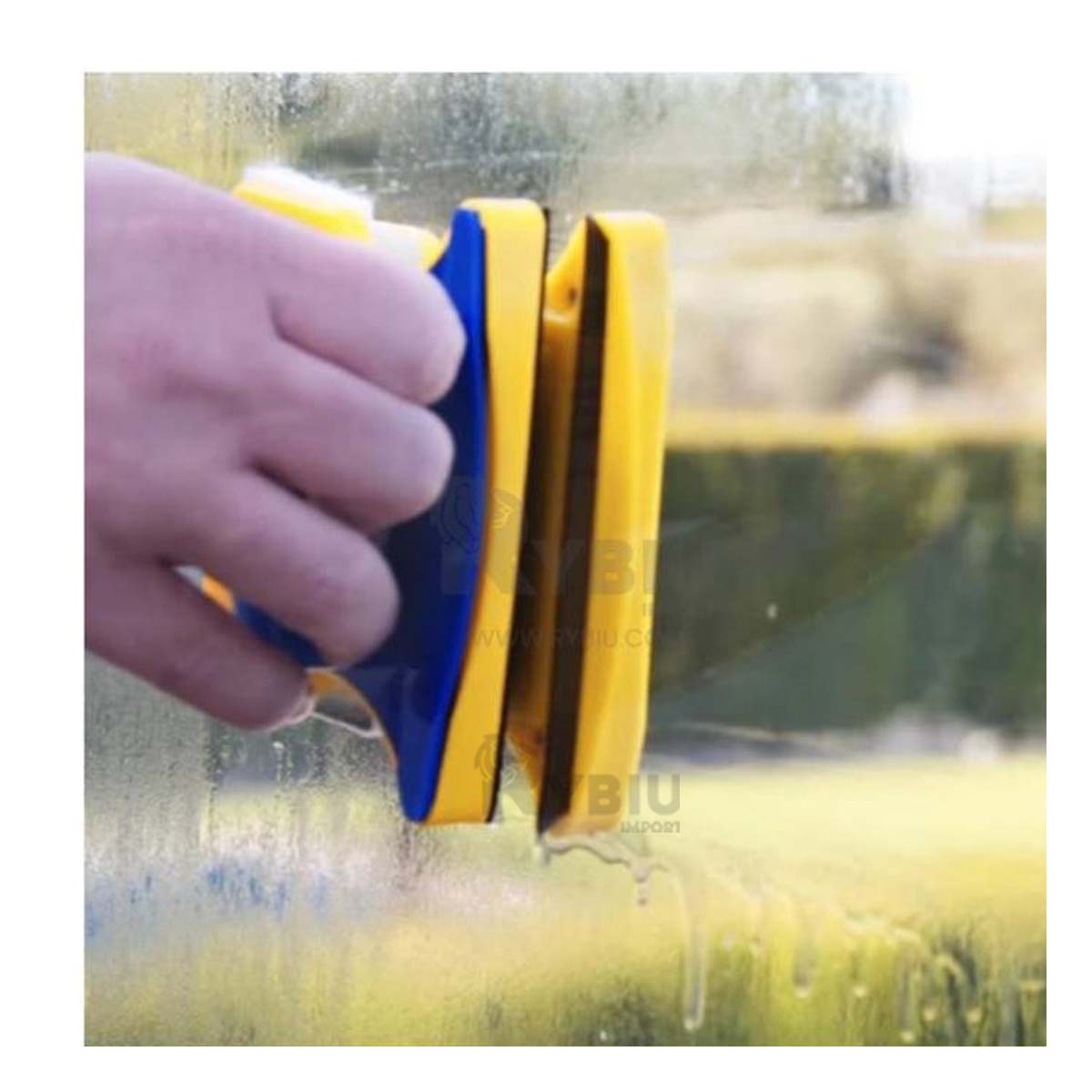 Limpiador Moderno para Vidrios en Tono Amarillo Y+Stickers