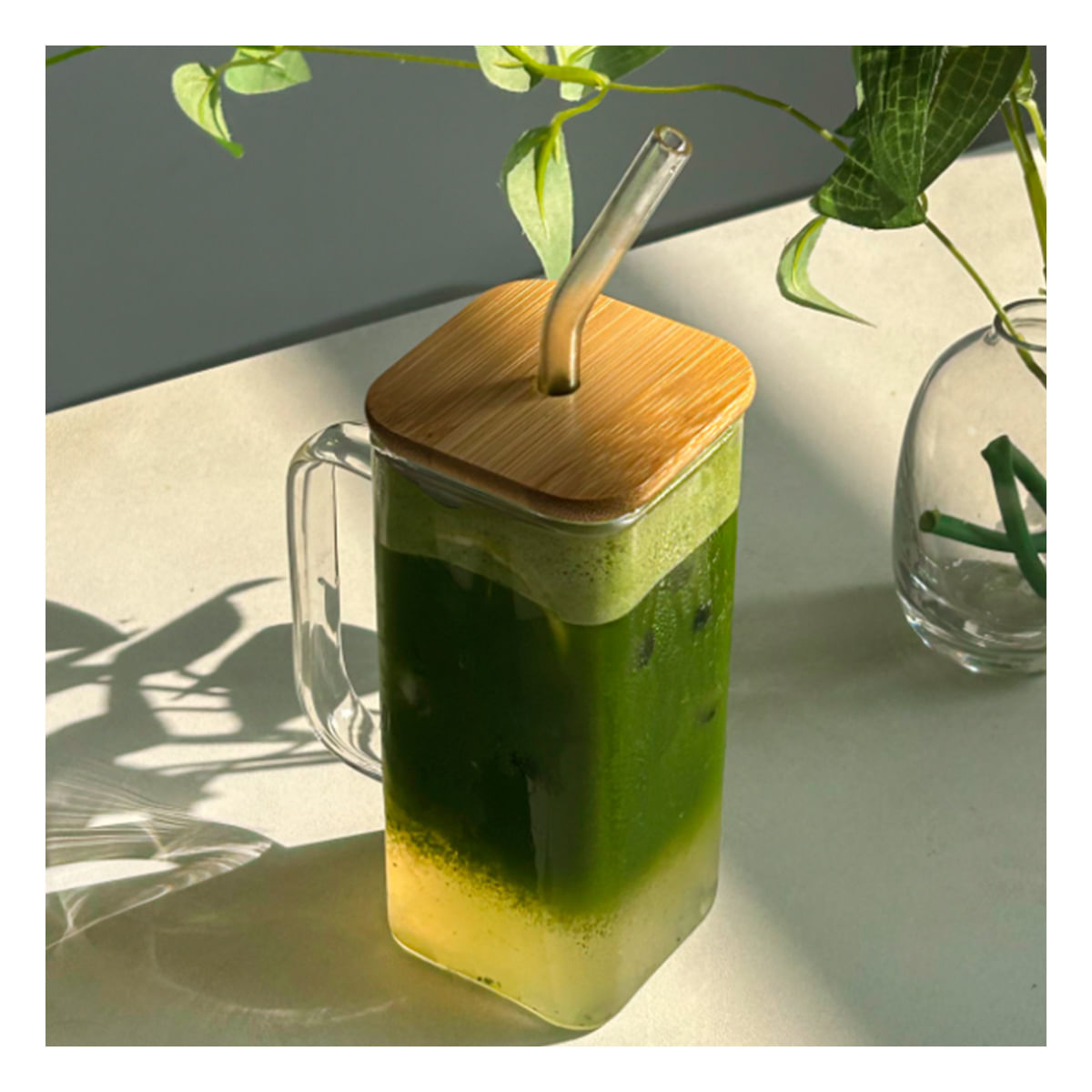 Vaso con Tapadera en Transparente Y+Stickers