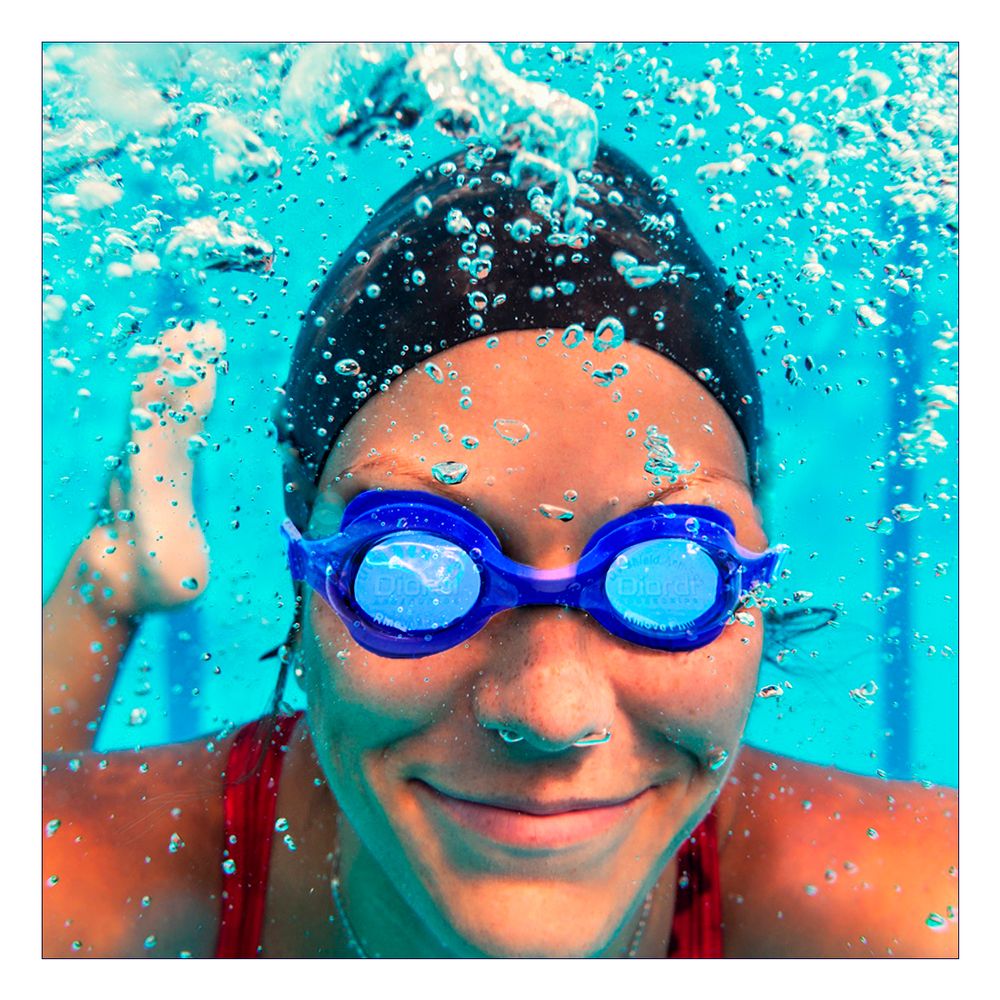 Lentes de Silicona Ajustable MG-1600 en Azul Y+Agendita Lentes de Silicona Ajustable MG-1600 en Azul Y+Agendita