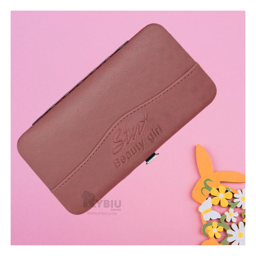 Paquete Multipiezas de Pedicure Guinda Y+Regalo Stickers Paquete Multipiezas de Pedicure Guinda Y+Regalo Stickers