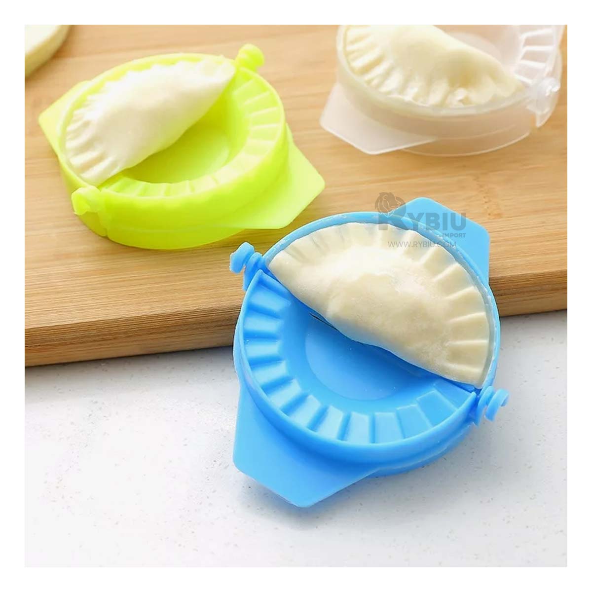 Set Moldes de Empanadas Multicolor Y+Papel de Regalo