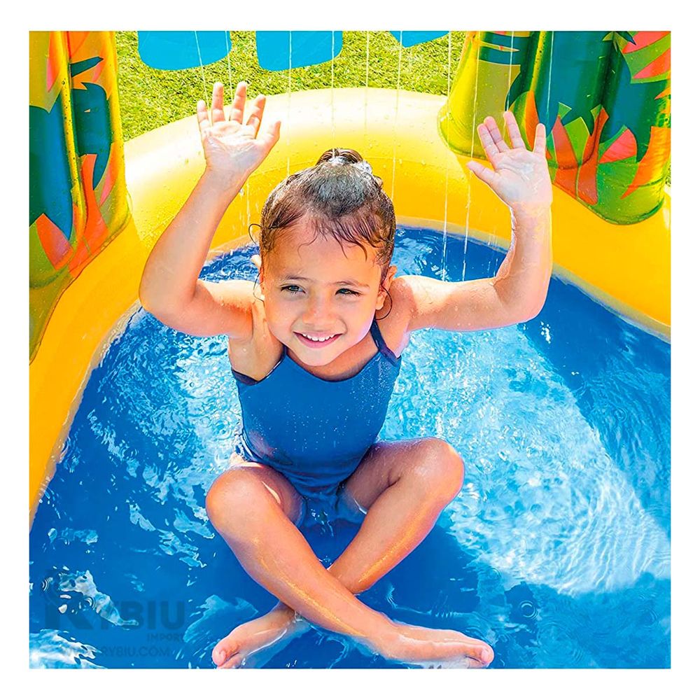 Centro de Juego Inspirador en Dinos en Multicolor Y+Stickers Centro de Juego Inspirador en Dinos en Multicolor Y+Stickers