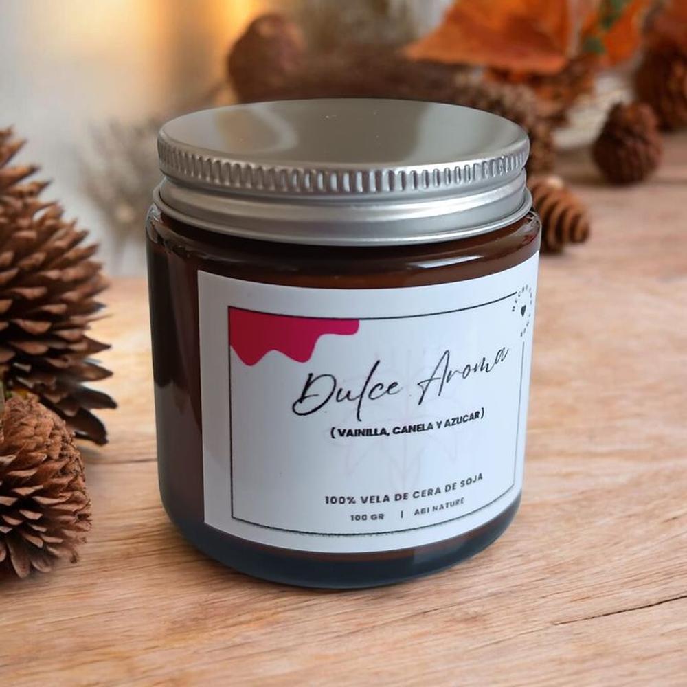 VELA AROMATICA DE CERA DE SOJA VAINILLA CANELA  MANZANA Y AZUCAR 100 GR
