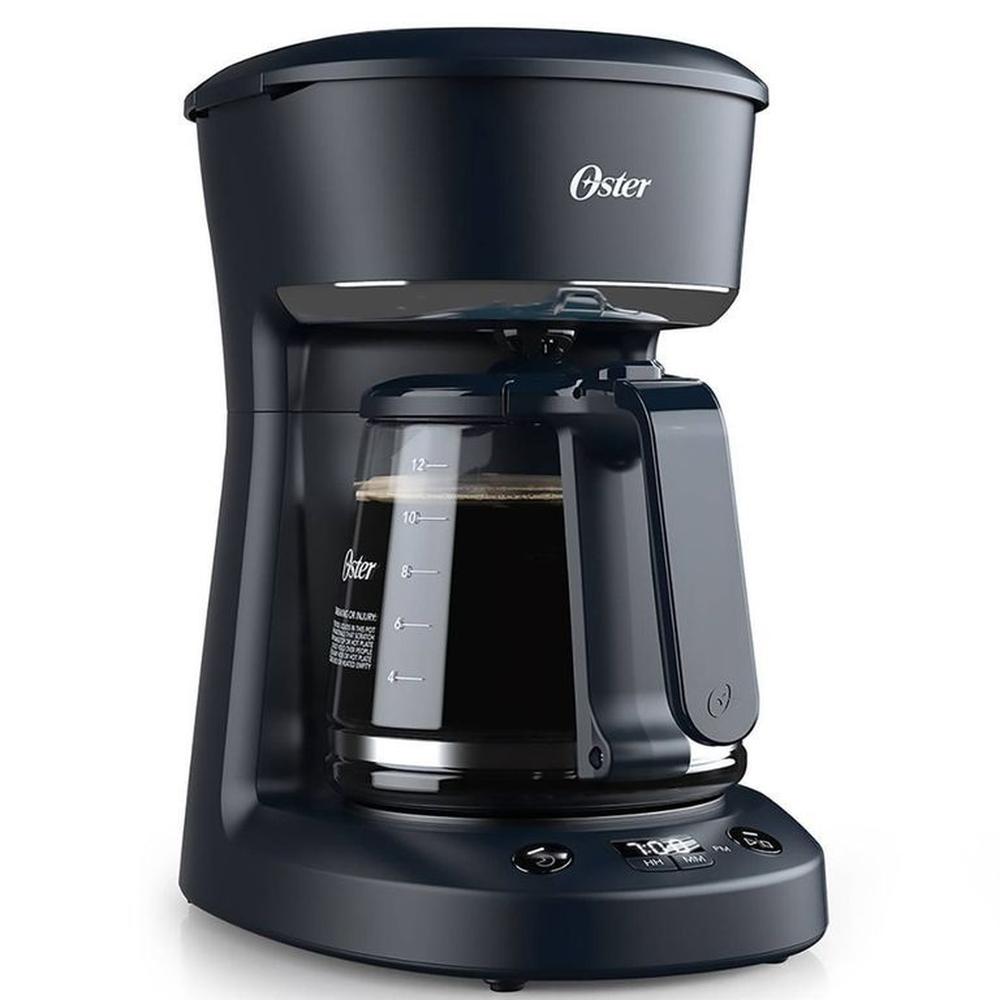 Cafetera programable Oster de 12 tazas con auto apagado BVSTDCP12B