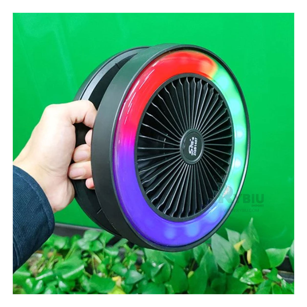 Parlante con Ventilador en Color Negro Y+Agendita