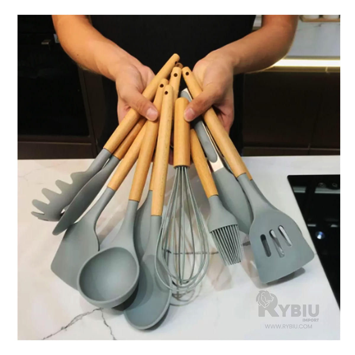 Kit Practico de Piezas para Cocina en Gris Y+Papel de Regalo