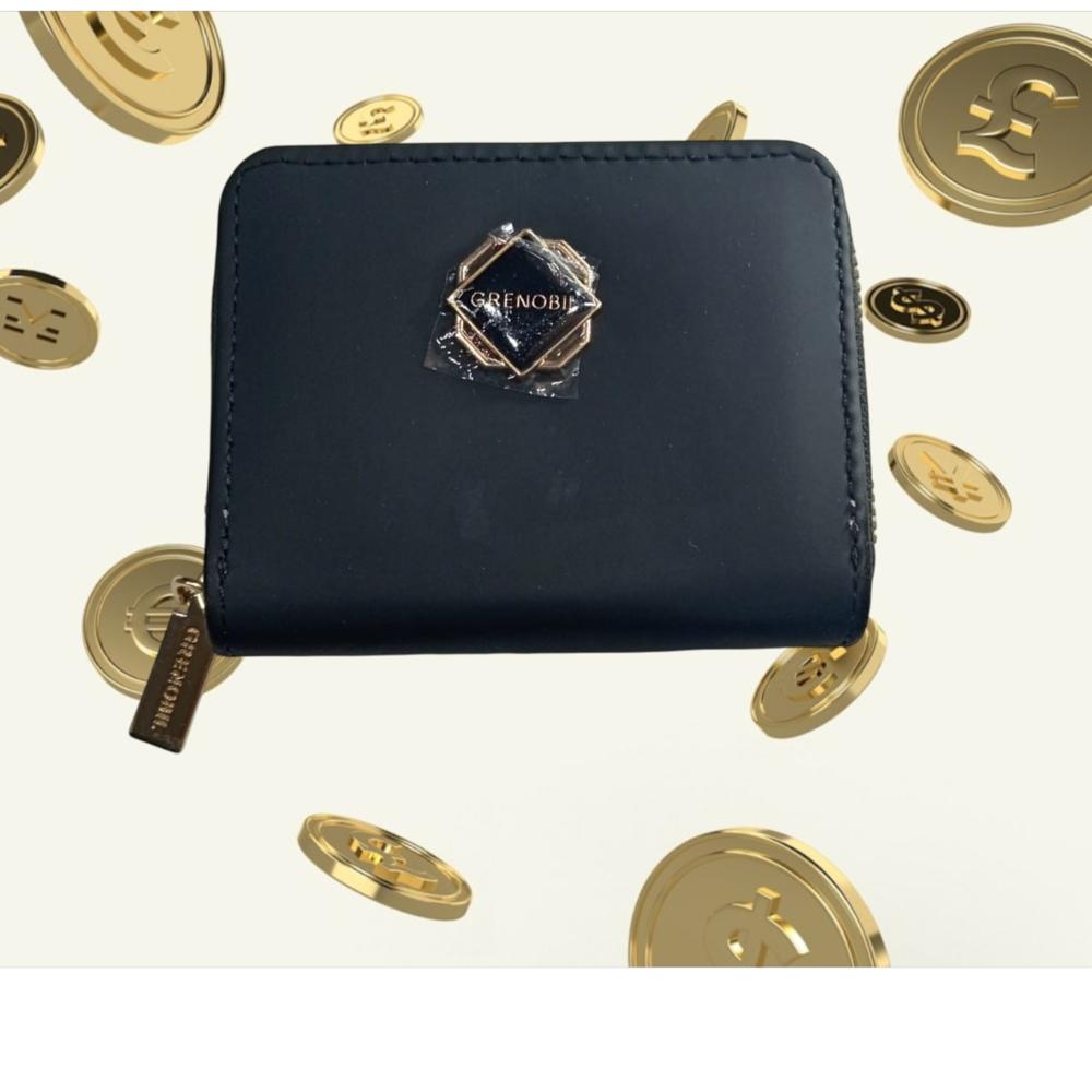 MONEDERO CASUAL PU NEGRO CON LLAVERO DE REGALO