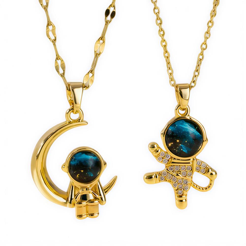 Collar de Pareja Astronauta  Dorado Regalo Especial
