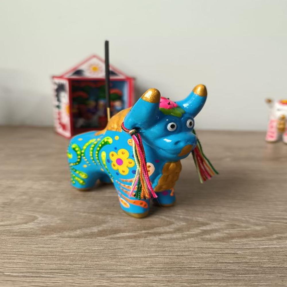 Artesanía Torito de Pucará Multicolor 10 x 10,5 Artesanía Torito de Pucará Multicolor 10 x 10,5