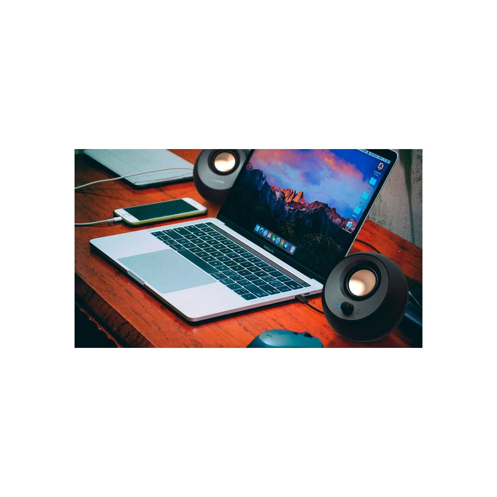 Parlante Creative Pebble V3 2.0 - 8W, Bluetooth, USB-C, Color Negro, Sonido Inmersivo